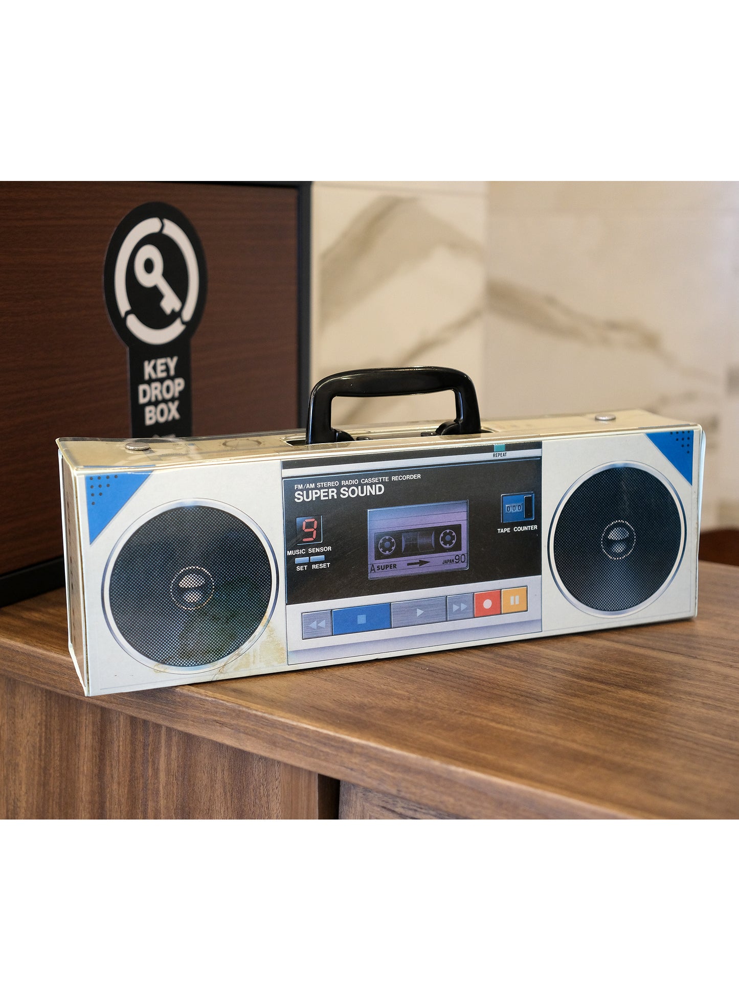 日本 Boombox 卡式帶機造形 卡式錄音帶 手提 收納箱 Cassette