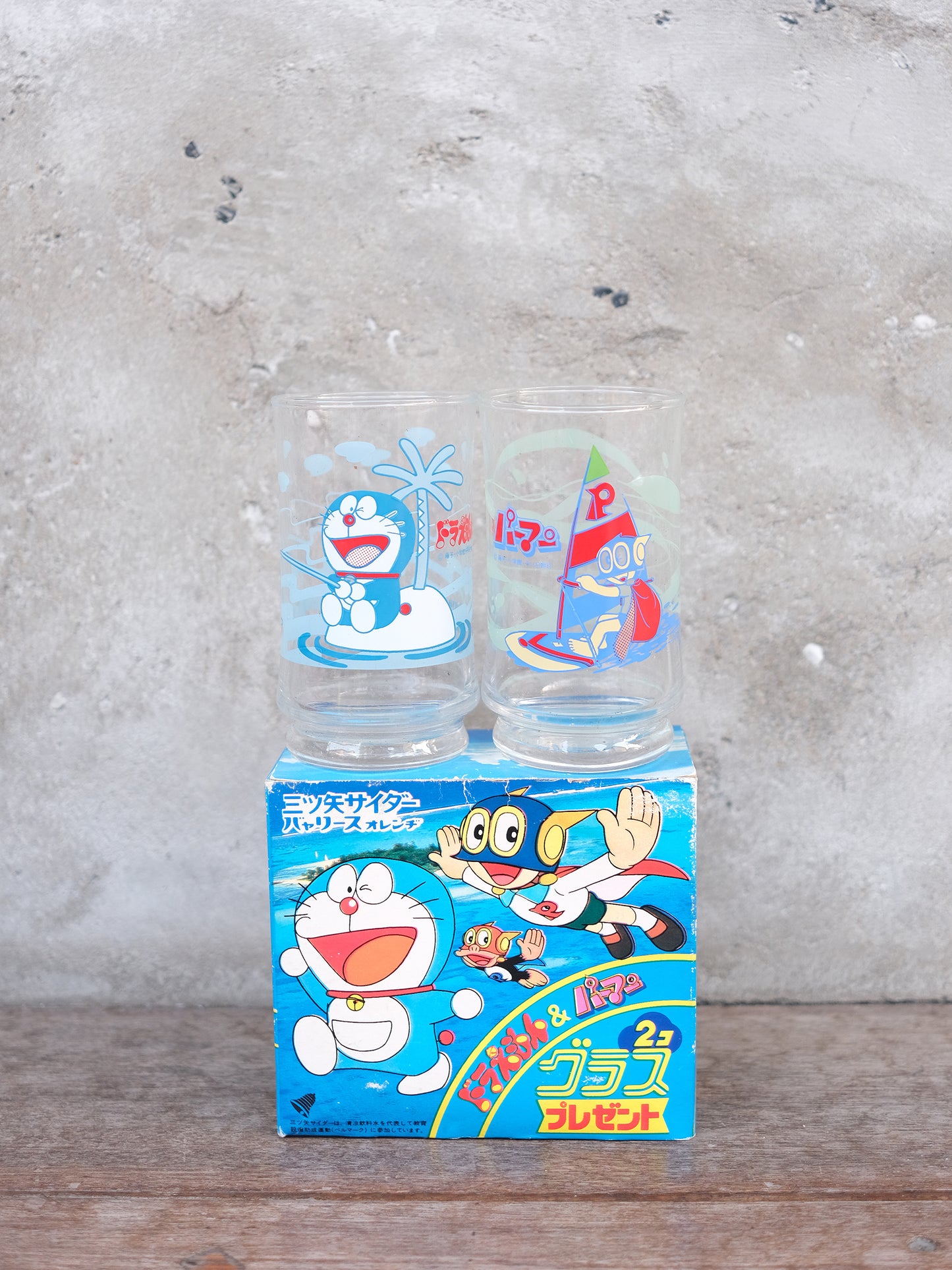 全新品 三矢蘇打 叮噹 神奇小子 插圖 玻璃水杯 2個套裝