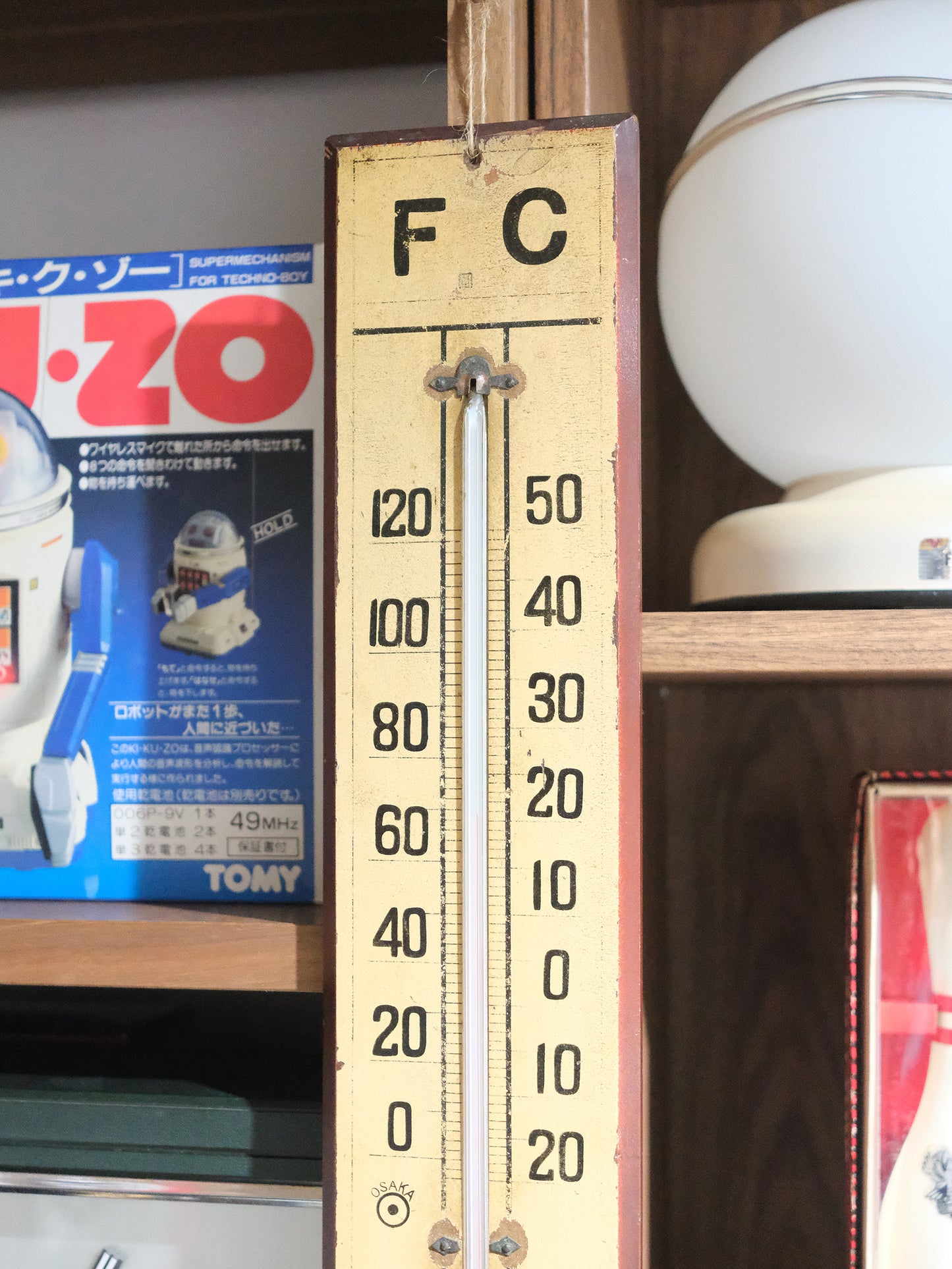昭和 70’s 尼崎巿 山本電氣工業所 61cm 長 木製 温度計 Thermometer