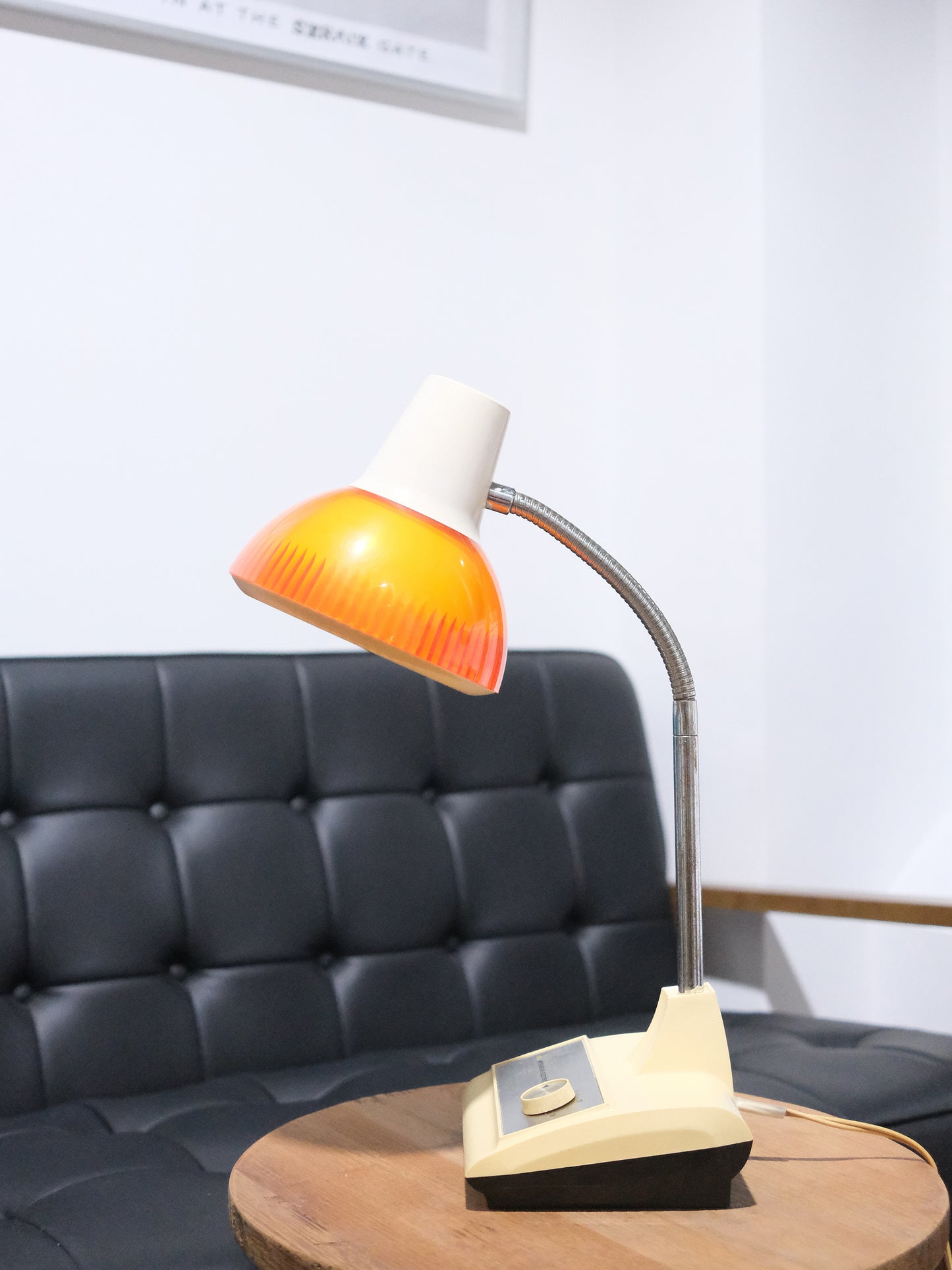 日本制 Mitsubishi 三菱 LB-301 白熱 燈色 旋鈕式 擡燈 Table Light Lamp