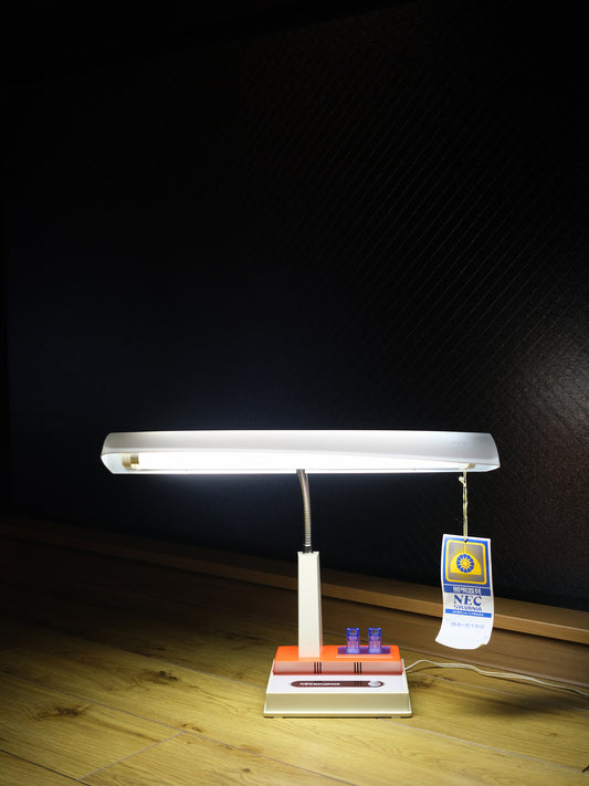 日本制 NEC Sylvania QS-5159 卓上 學習 擡燈 照明器具