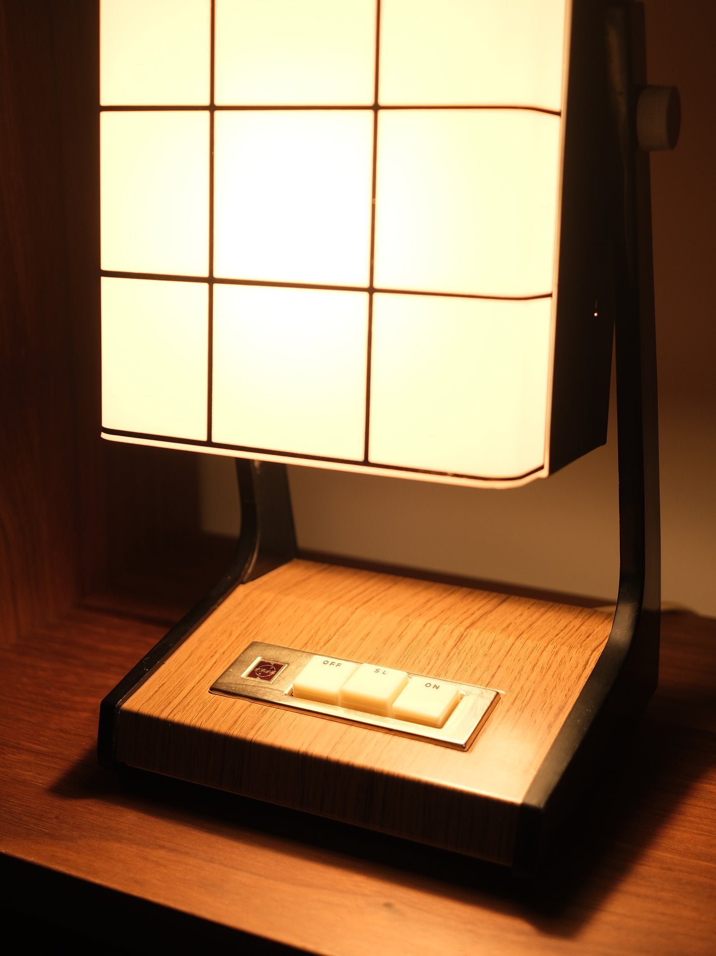 日本制 70's National 松下電器 LS-452 直立式 可調節高度 兩段光 擡燈 Night Lamp