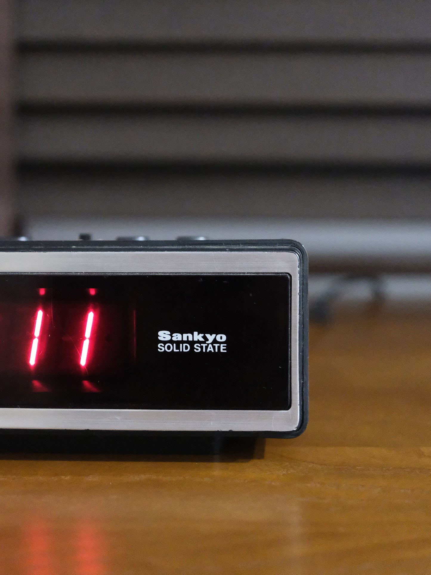日本 70’s Sankyo 904Z Digital Clock 木紋 電子數字時鐘