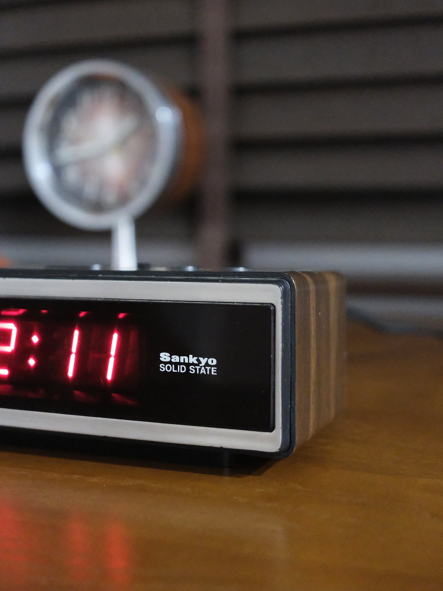 日本 70’s Sankyo 904Z Digital Clock 木紋 電子數字時鐘