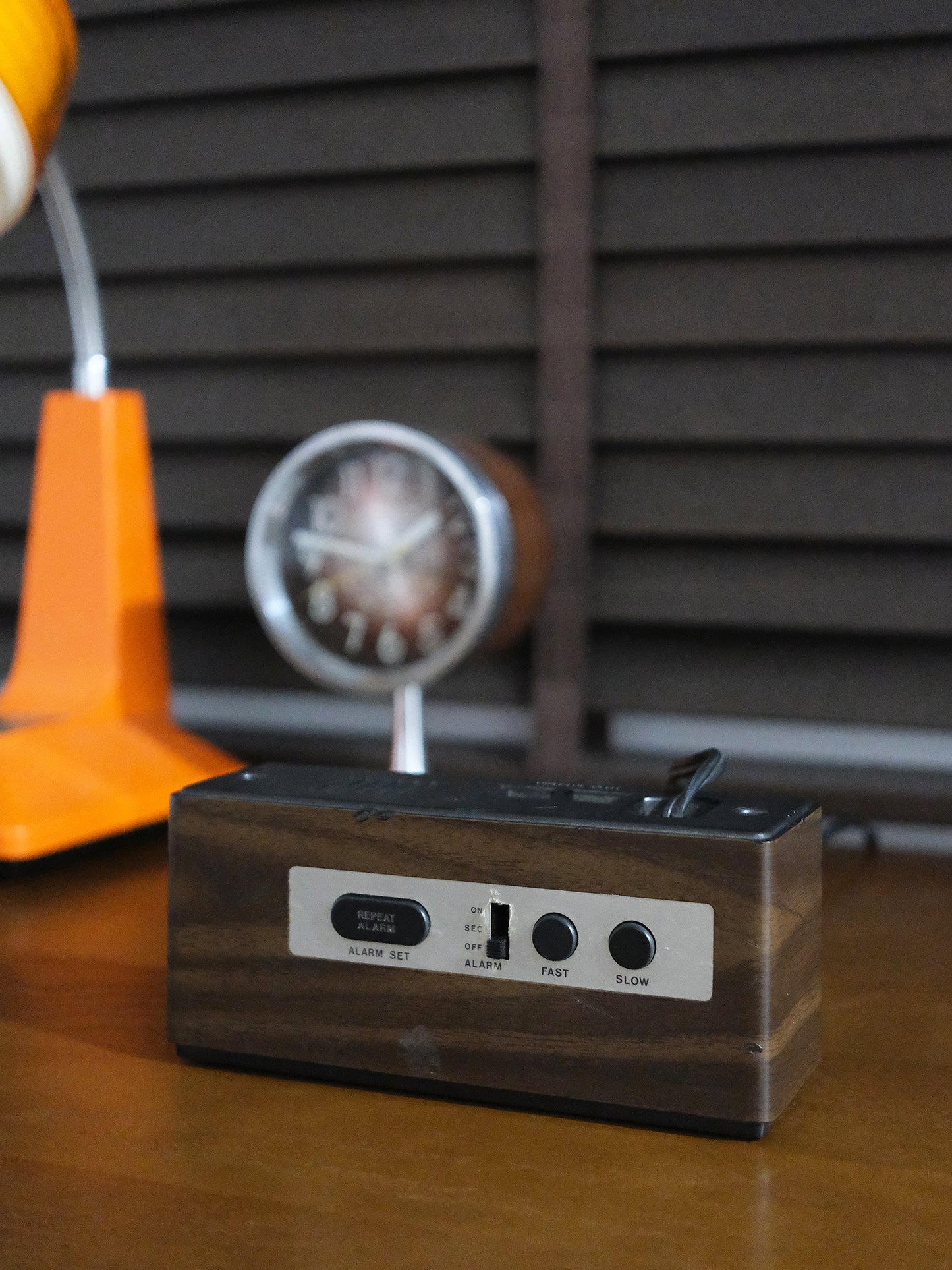 日本 70’s Sankyo 904Z Digital Clock 木紋 電子數字時鐘