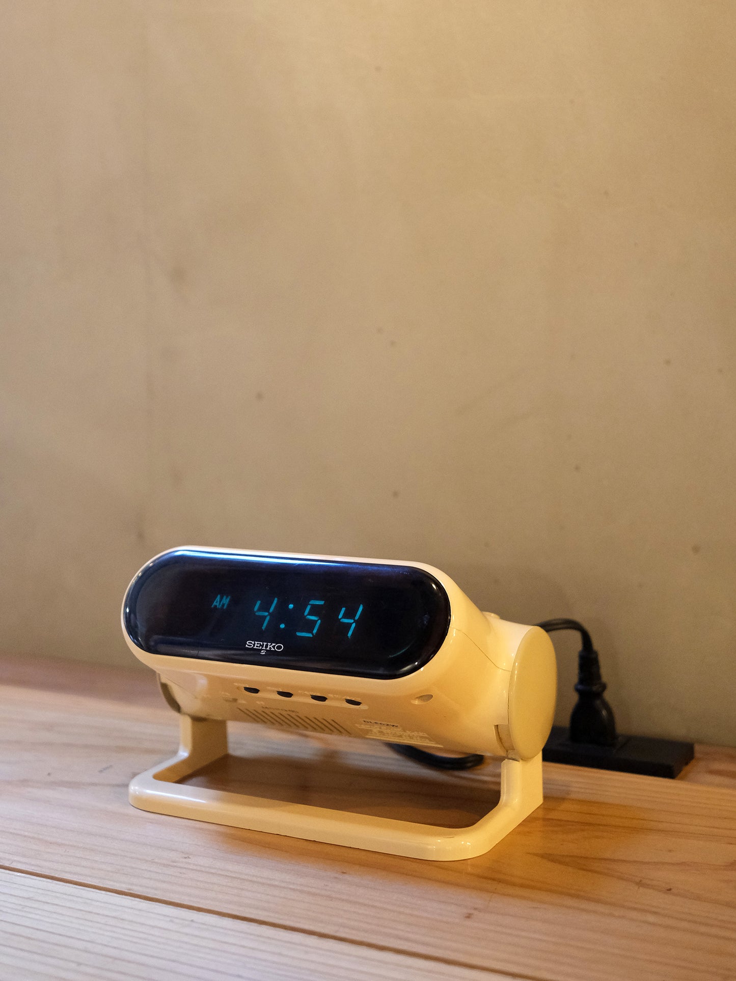 日本制 Seiko 精工 DL502W Digital Alarm Clock 電子鬧鐘時計