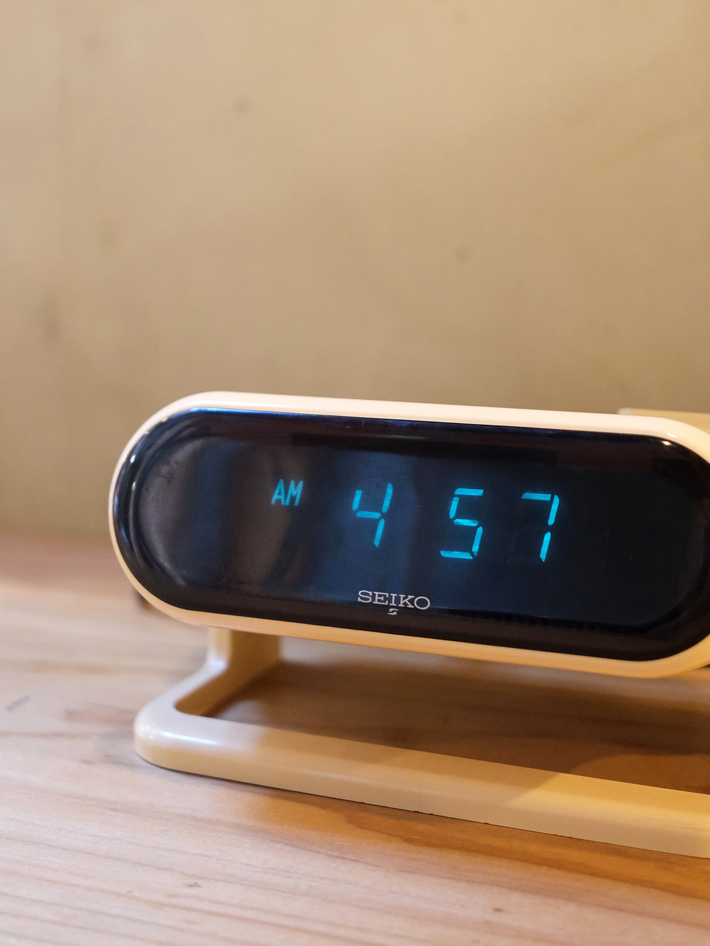 日本制 Seiko 精工 DL502W Digital Alarm Clock 電子鬧鐘時計