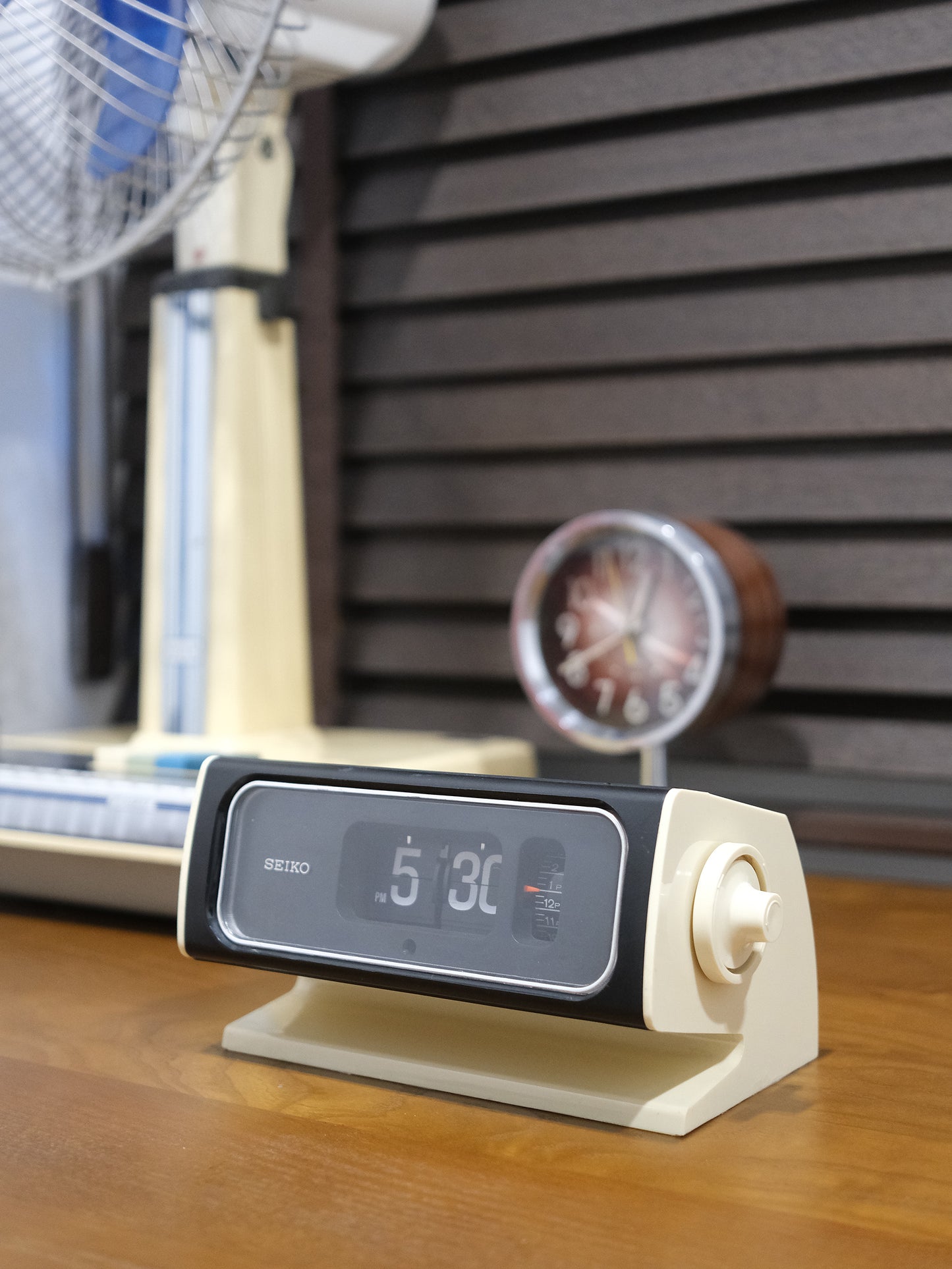 日本制 昭和 70's Seiko 精工 DP632 Digital Alarm Flip Clock 白色 翻頁鐘 鬧鐘