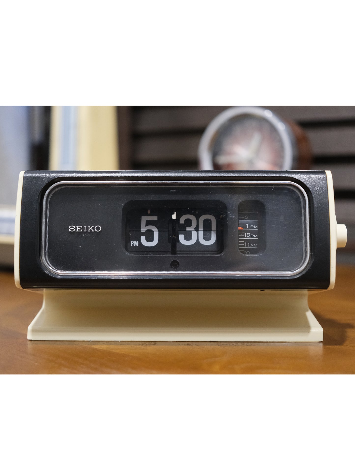 日本制 昭和 70's Seiko 精工 DP632 Digital Alarm Flip Clock 白色 翻頁鐘 鬧鐘