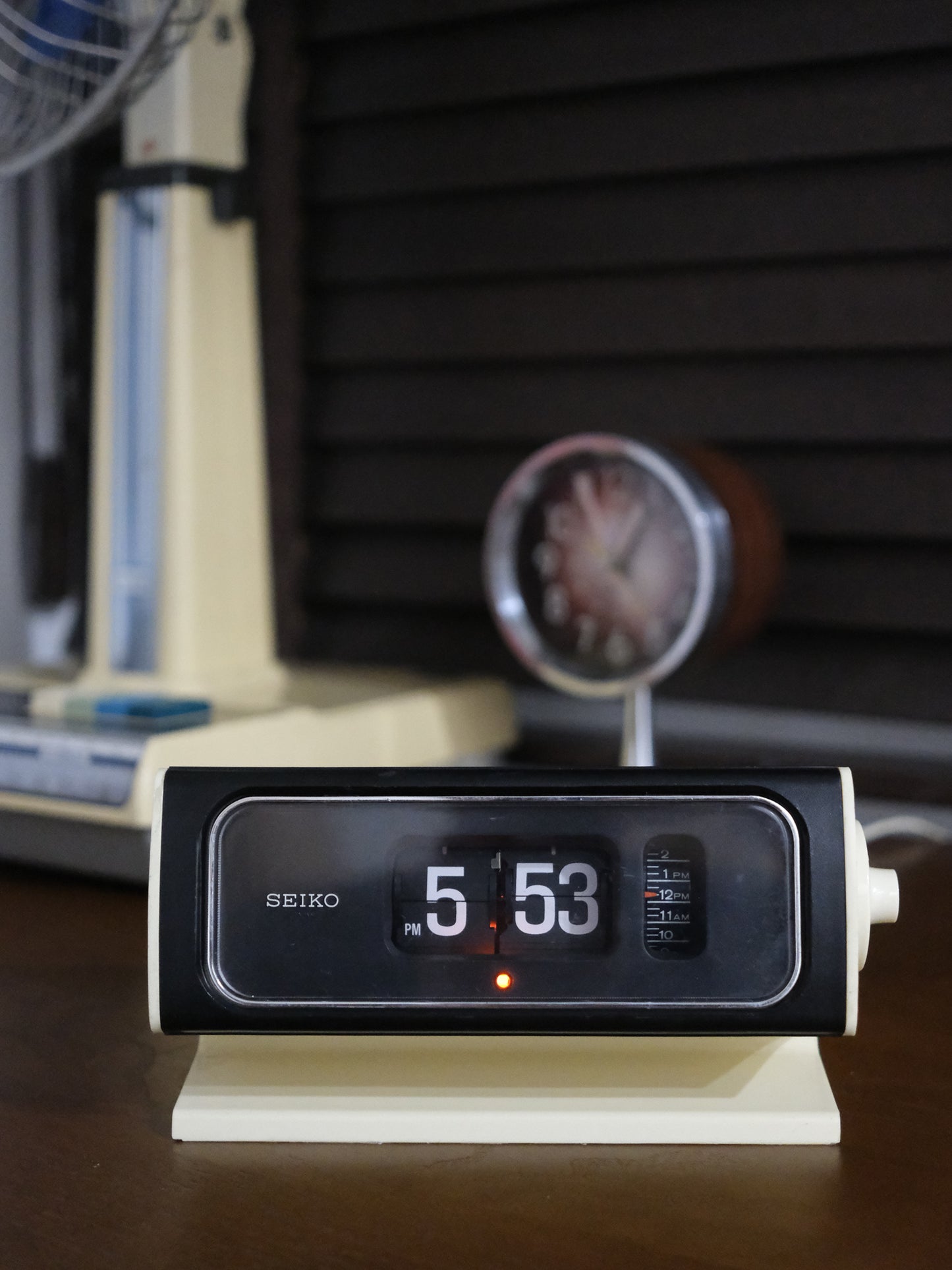 日本制 昭和 70's Seiko 精工 DP632 Digital Alarm Flip Clock 白色 翻頁鐘 鬧鐘