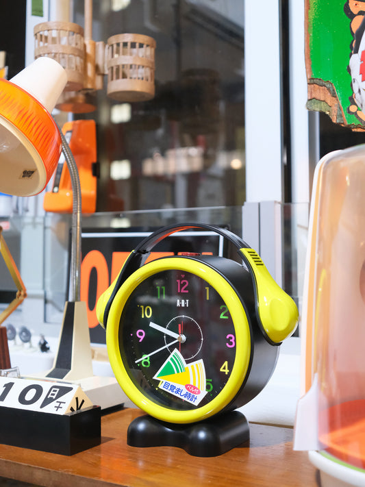 全新品 A.R.T Headphone 人造型 Quartz 石英鐘 鬧鐘 時鐘 Clock