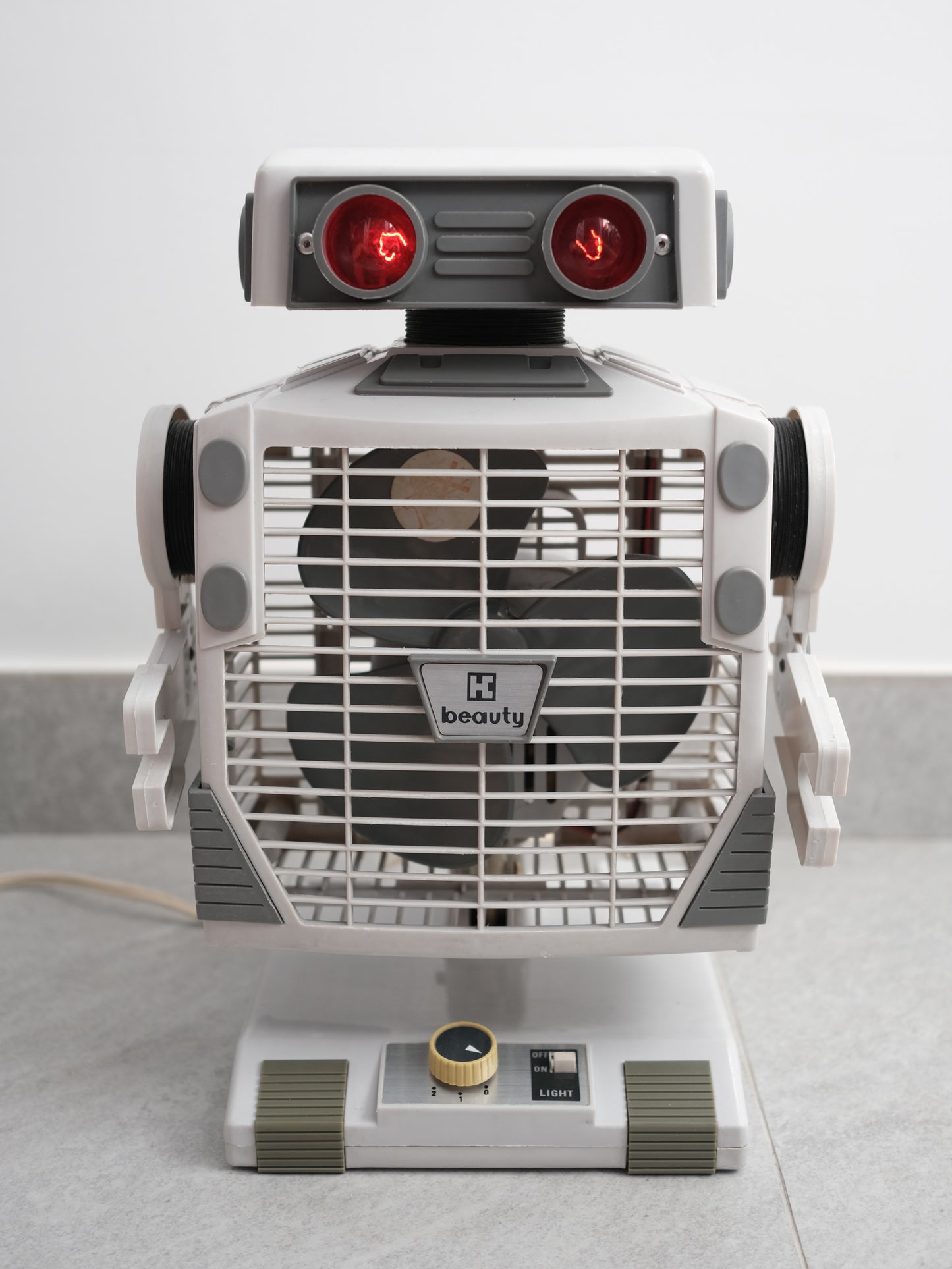 昭和 Beauty 80's 機械人型 三葉 兩段風速調節 電風扇 Robot Electric fan