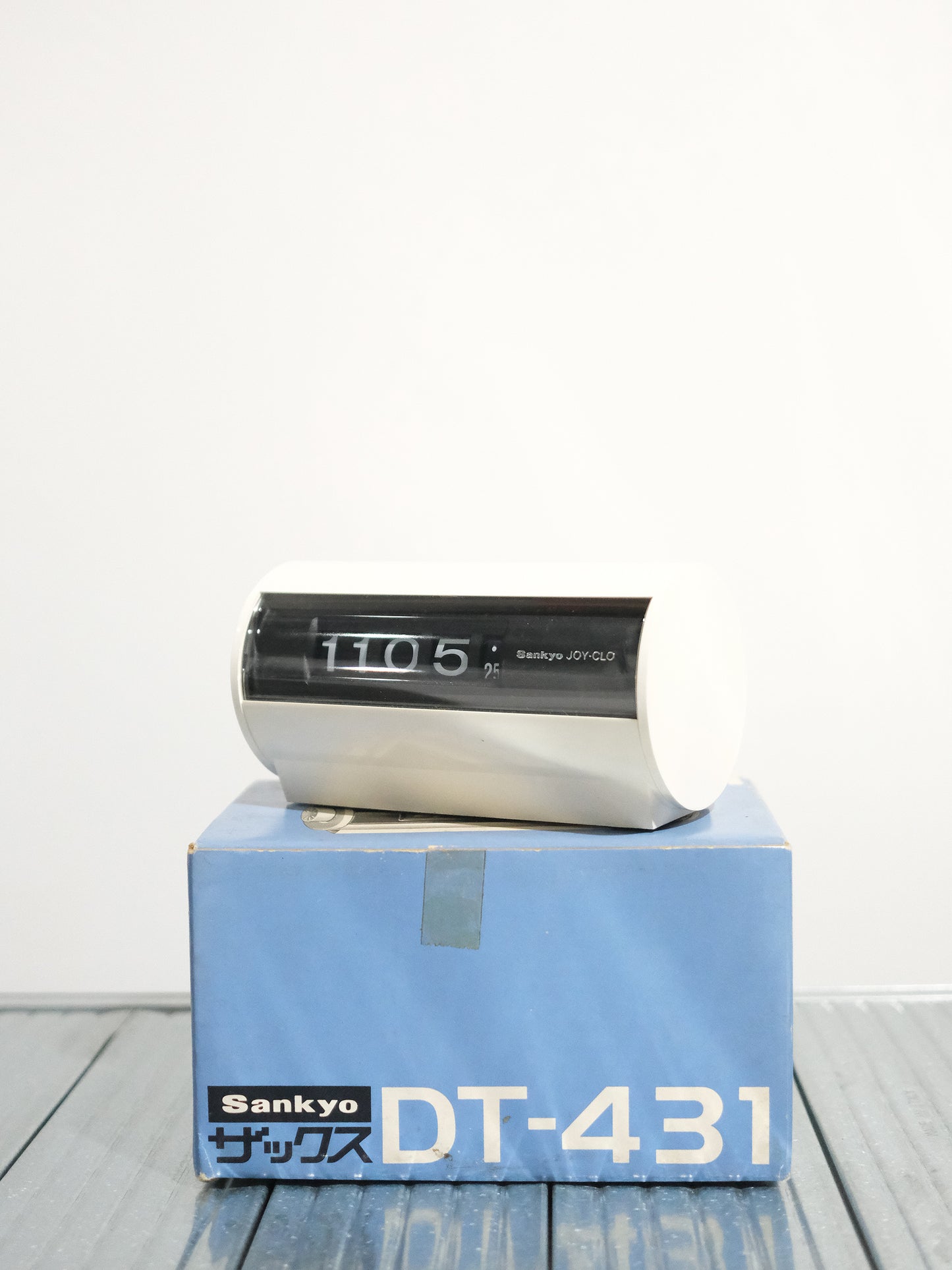 日本制 70s Sankyo DT-431 Joy-Clo Digital Flip Clock 翻頁鐘 白色 有盒