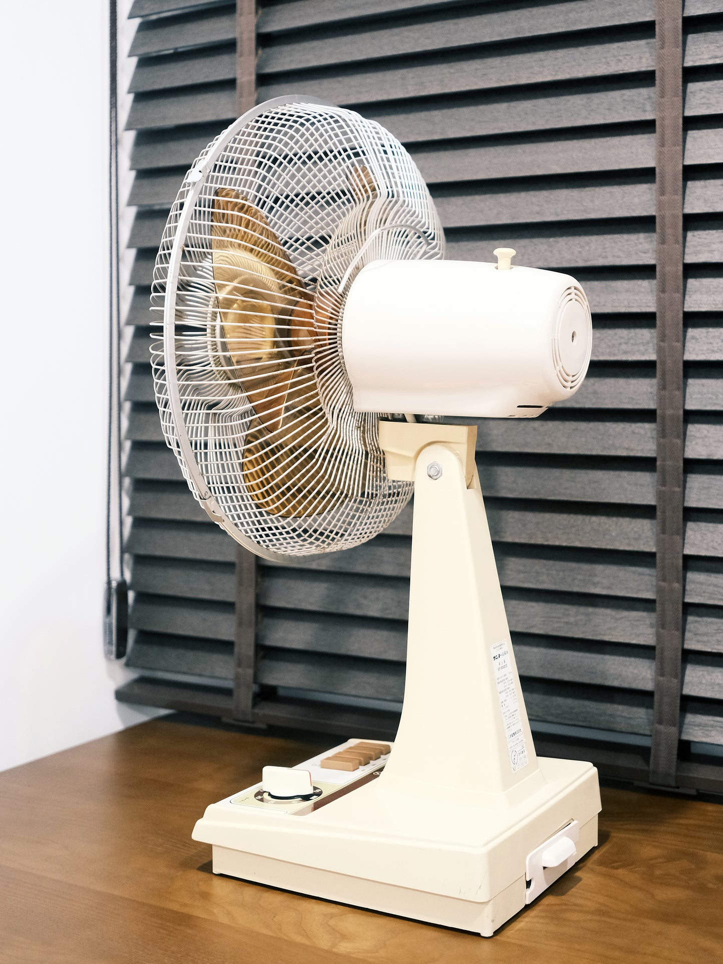 日本制 昭和 Sanyo 三洋三葉 三段風速調節 茶色 電風扇 Electric fan