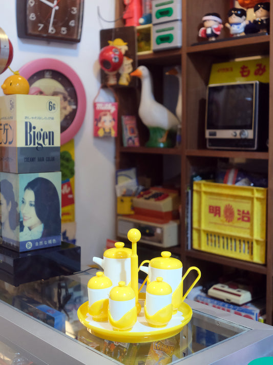 全新品 70's Sansei 鬱金香 塑膠製 5件 調味料 收納 套裝