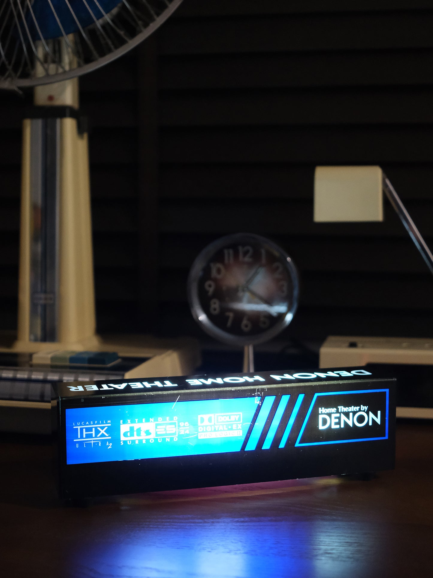 日本 DENON 店鋪用 廣告 電飾 電光 看板 三面 發光燈箱