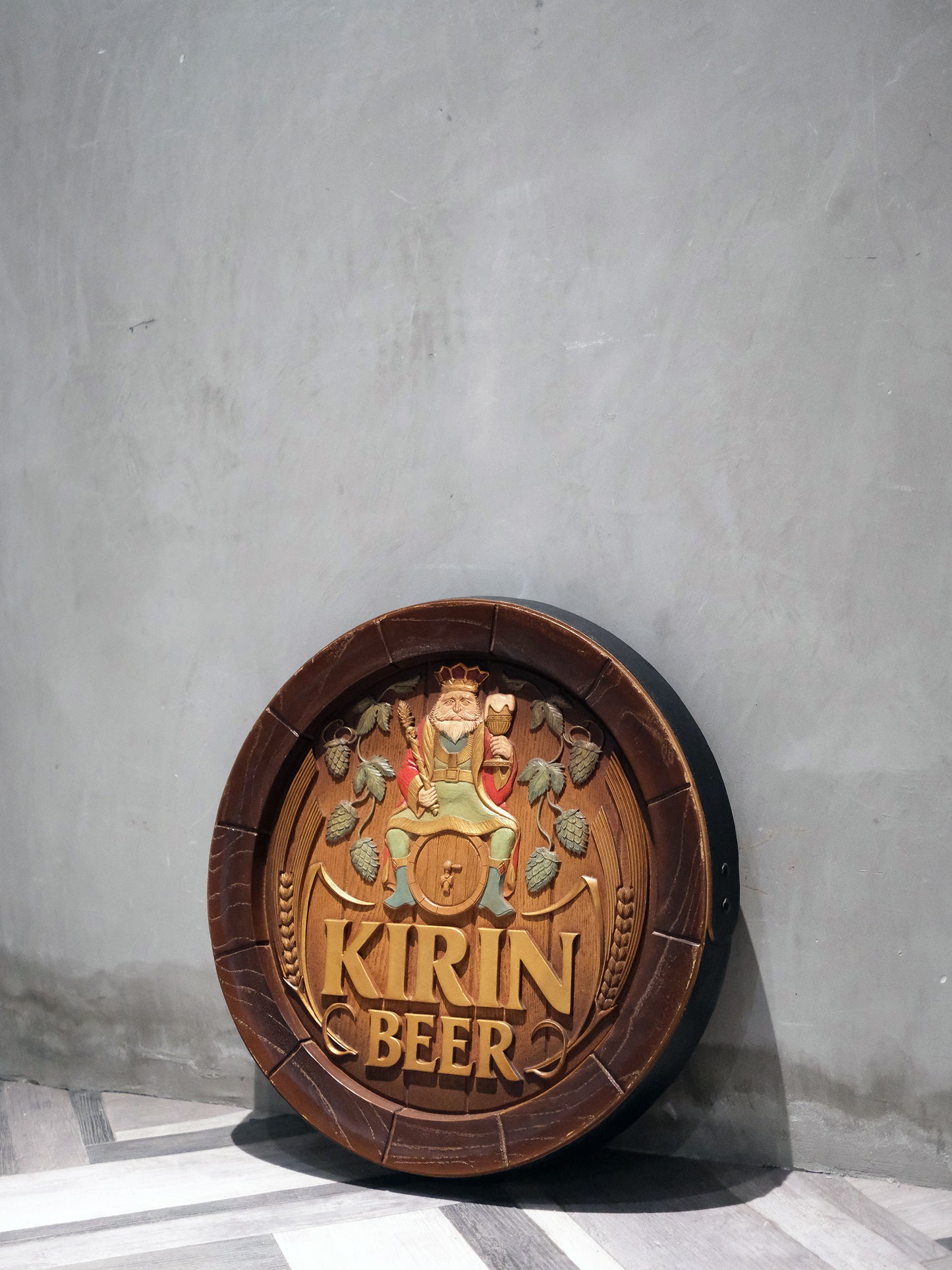 日本 KIRIN 麒麟 啤酒 店鋪用 木製樽型 立體 掛牆 廣告 看板