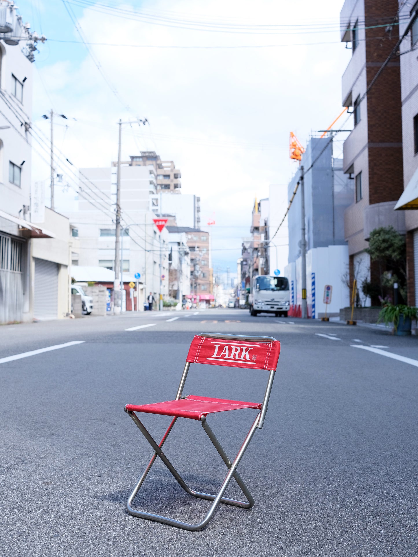 當時物 LARK タバコ 限量 宣傳品 摺疊式 小巧 戶外 椅子