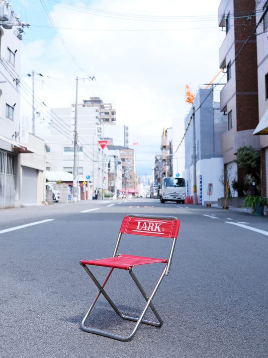 當時物 LARK タバコ 限量 宣傳品 摺疊式 小巧 戶外 椅子