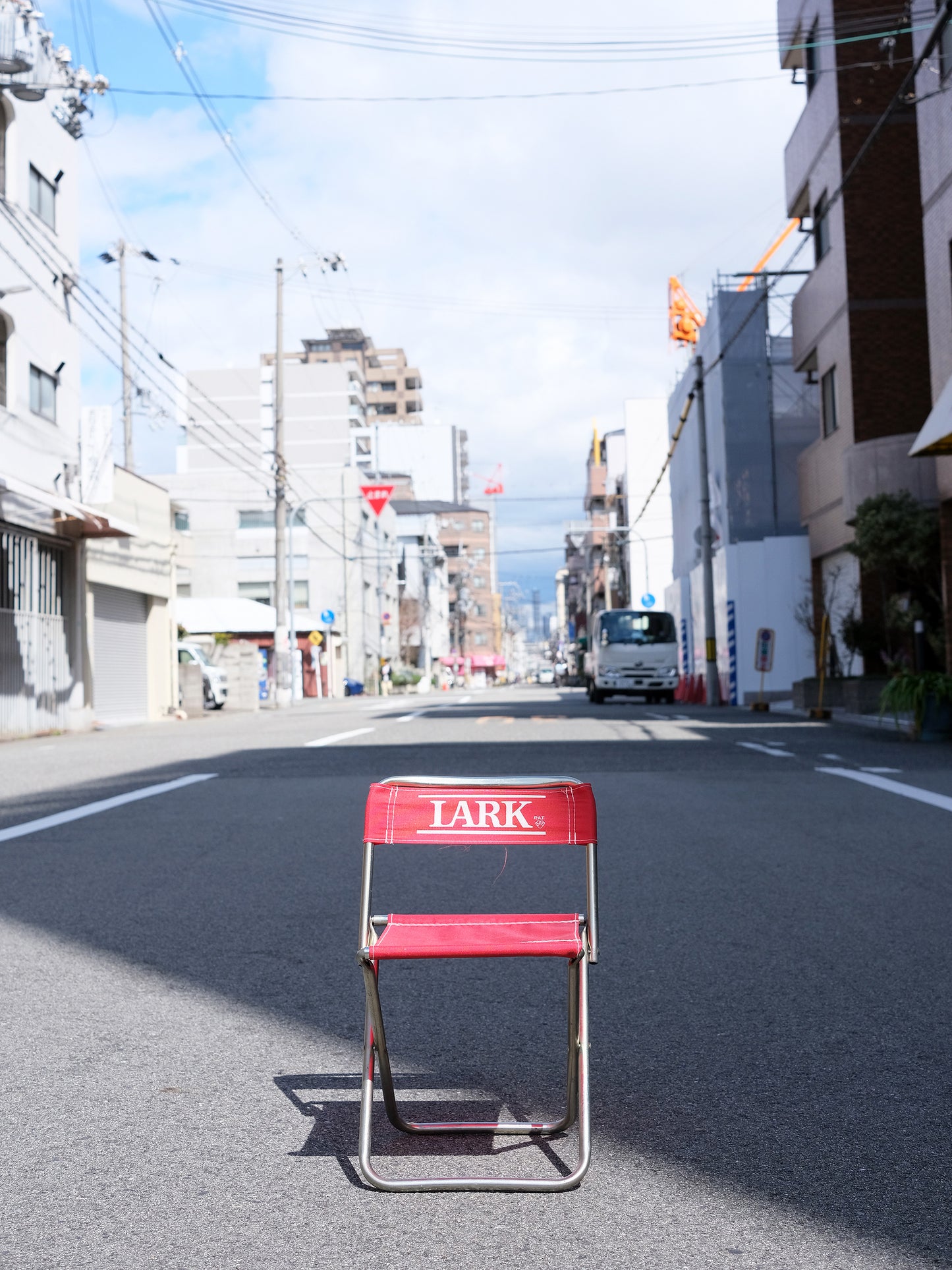 當時物 LARK タバコ 限量 宣傳品 摺疊式 小巧 戶外 椅子