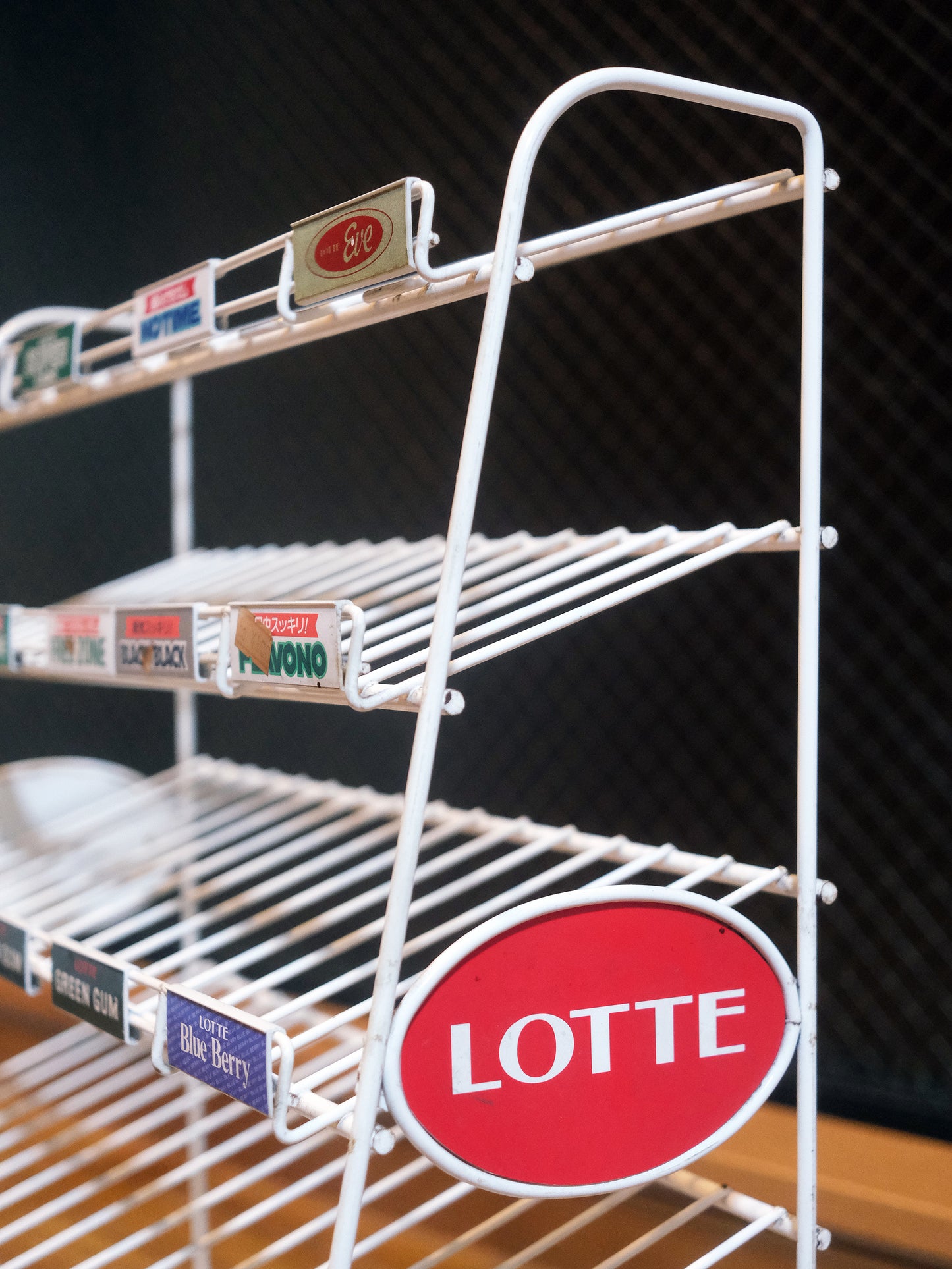 樂天 LOTTE 店鋪用 四層 金屬製 香口膠 陳列架 展示架