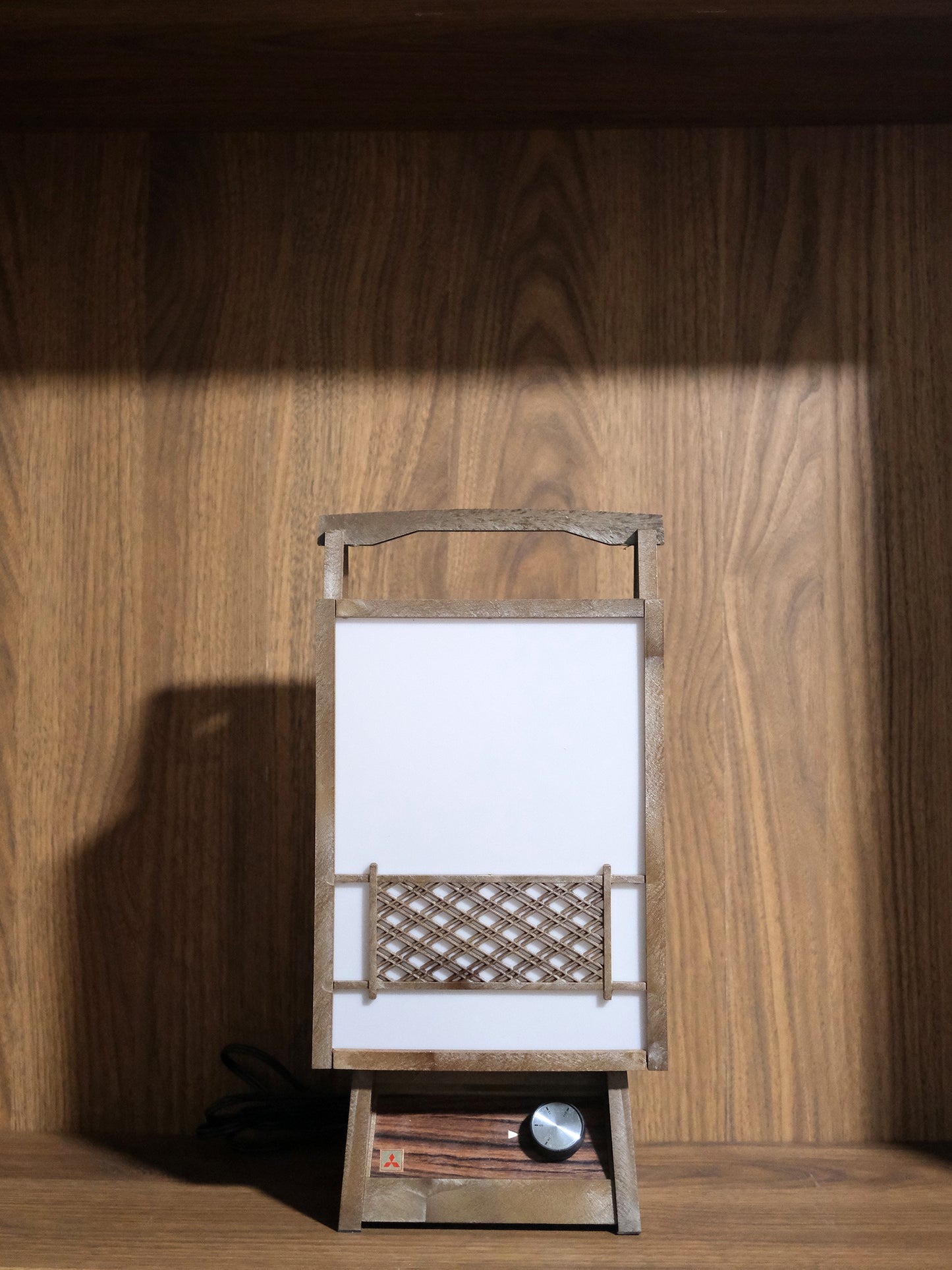 全新品 三菱 LB-201-BN 和風 直立式 三段光 白熱燈 床頭燈 擡燈