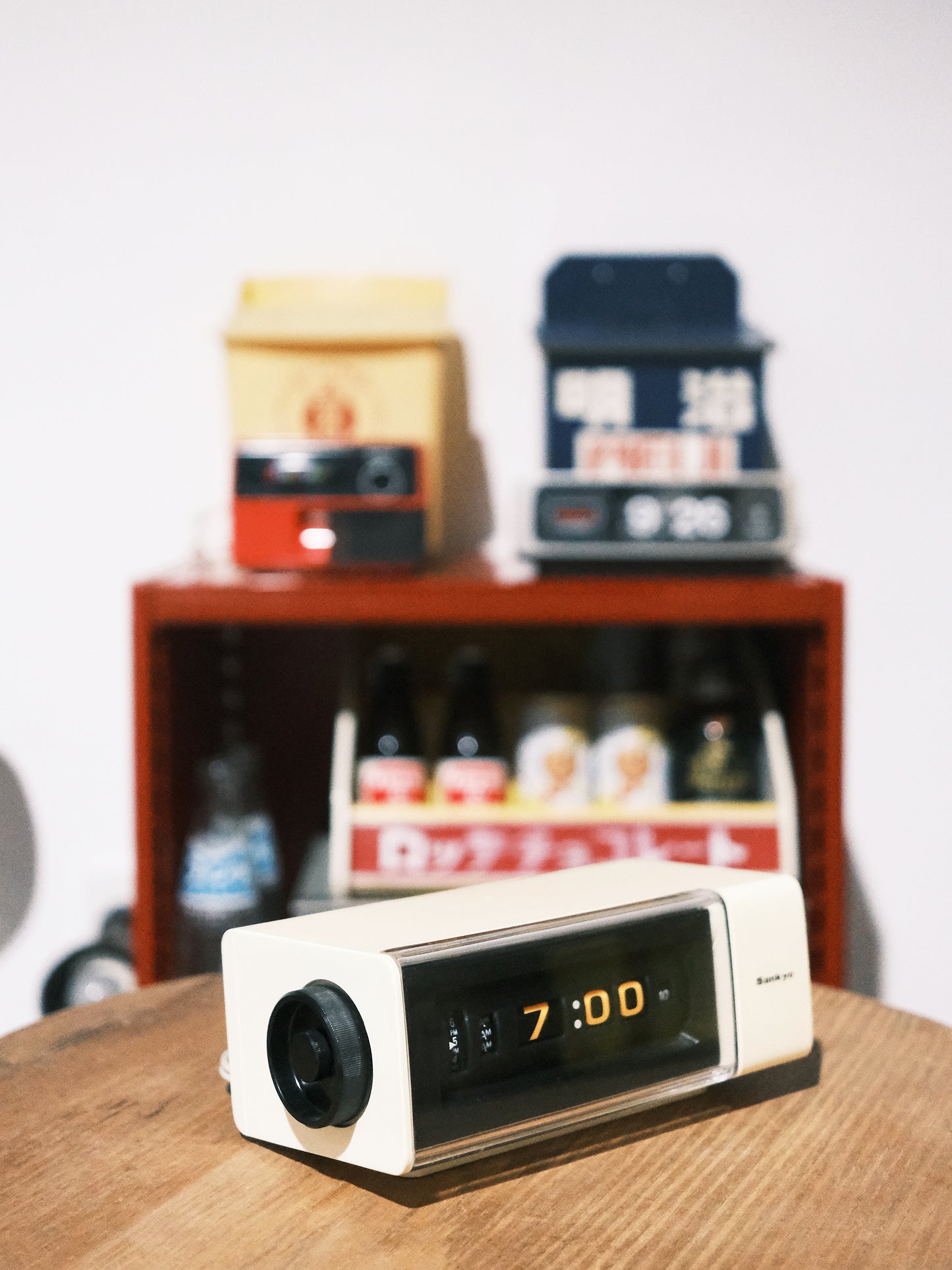 日本制 70s Sankyo 三協精機 DT-162 Digital Alarm Flip Clock 翻頁鐘 白色