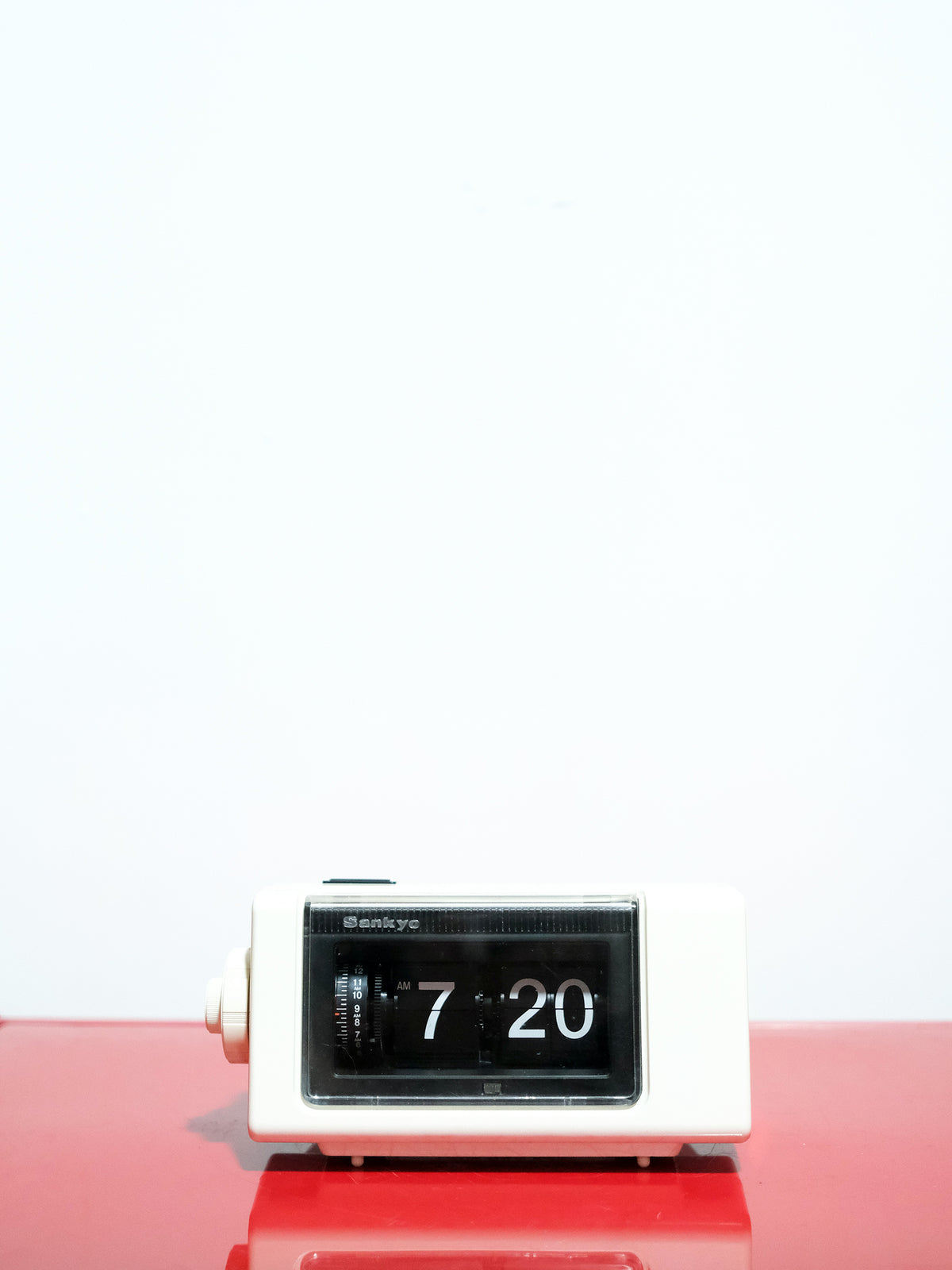 日本制 Sankyo 三協精機 L101Z 白色 Digital Flip Clock 翻頁鐘