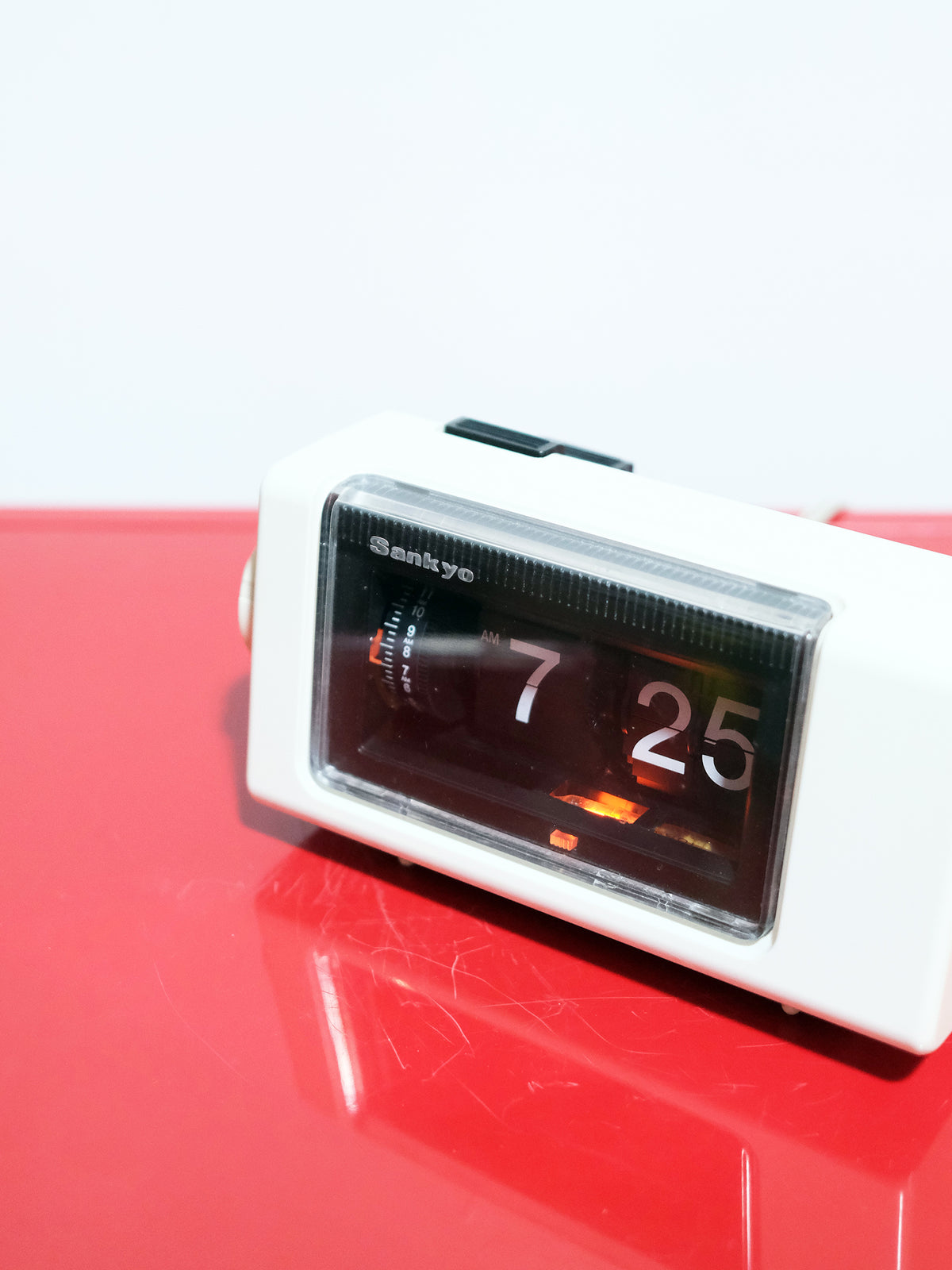日本制 Sankyo 三協精機 L101Z 白色 Digital Flip Clock 翻頁鐘