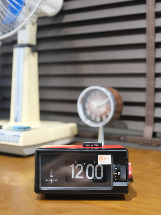 全新品 70s Seiko DP609T Digital Alarm Flip Clock 紅/黑 翻頁鐘 鬧鐘 #3