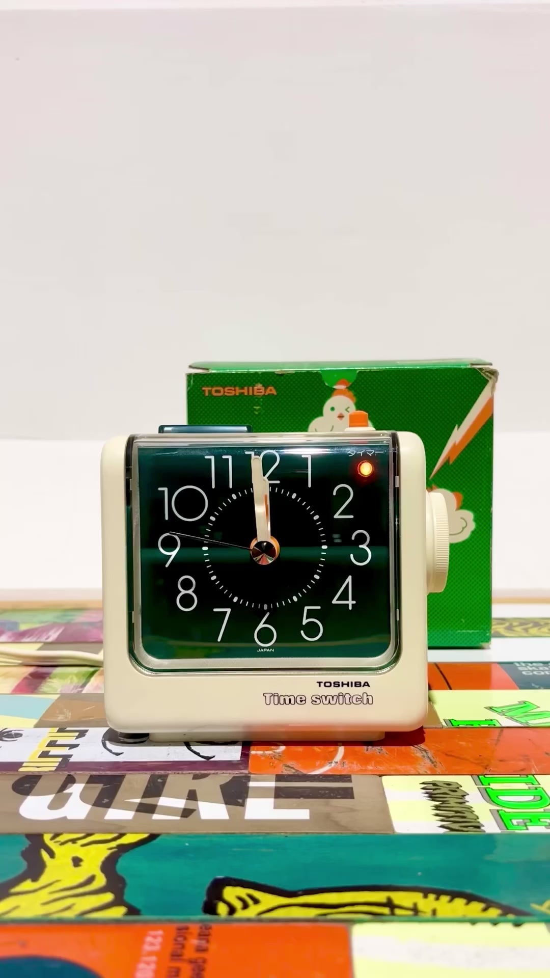 TOSHIBA 東芝 目覚まし時計 置き時計 TWM-713 タイムスイッチ 昭和