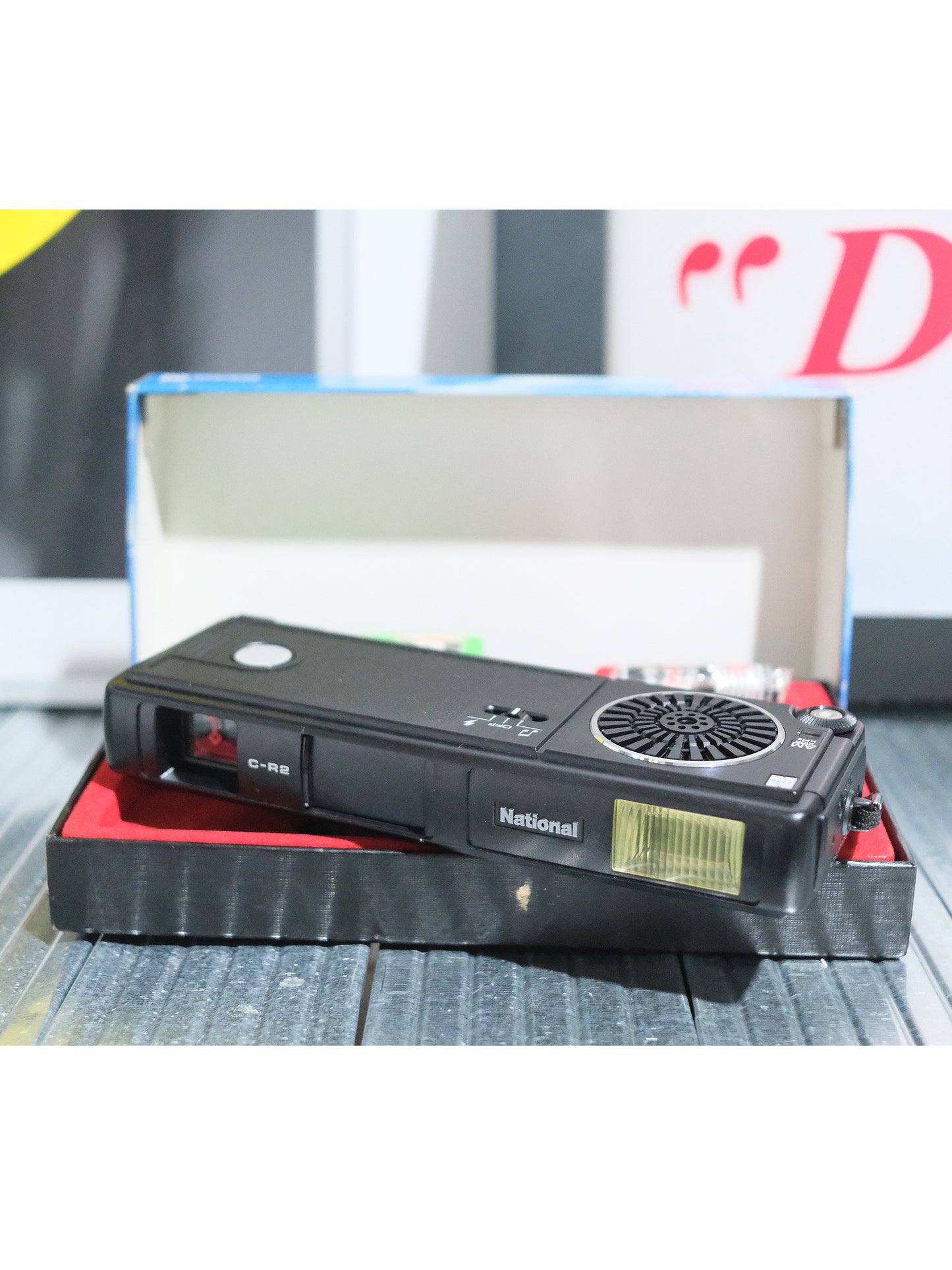 日本制 National 松下電器 C-R2 110 收音機 菲林相機 Camera With Radio