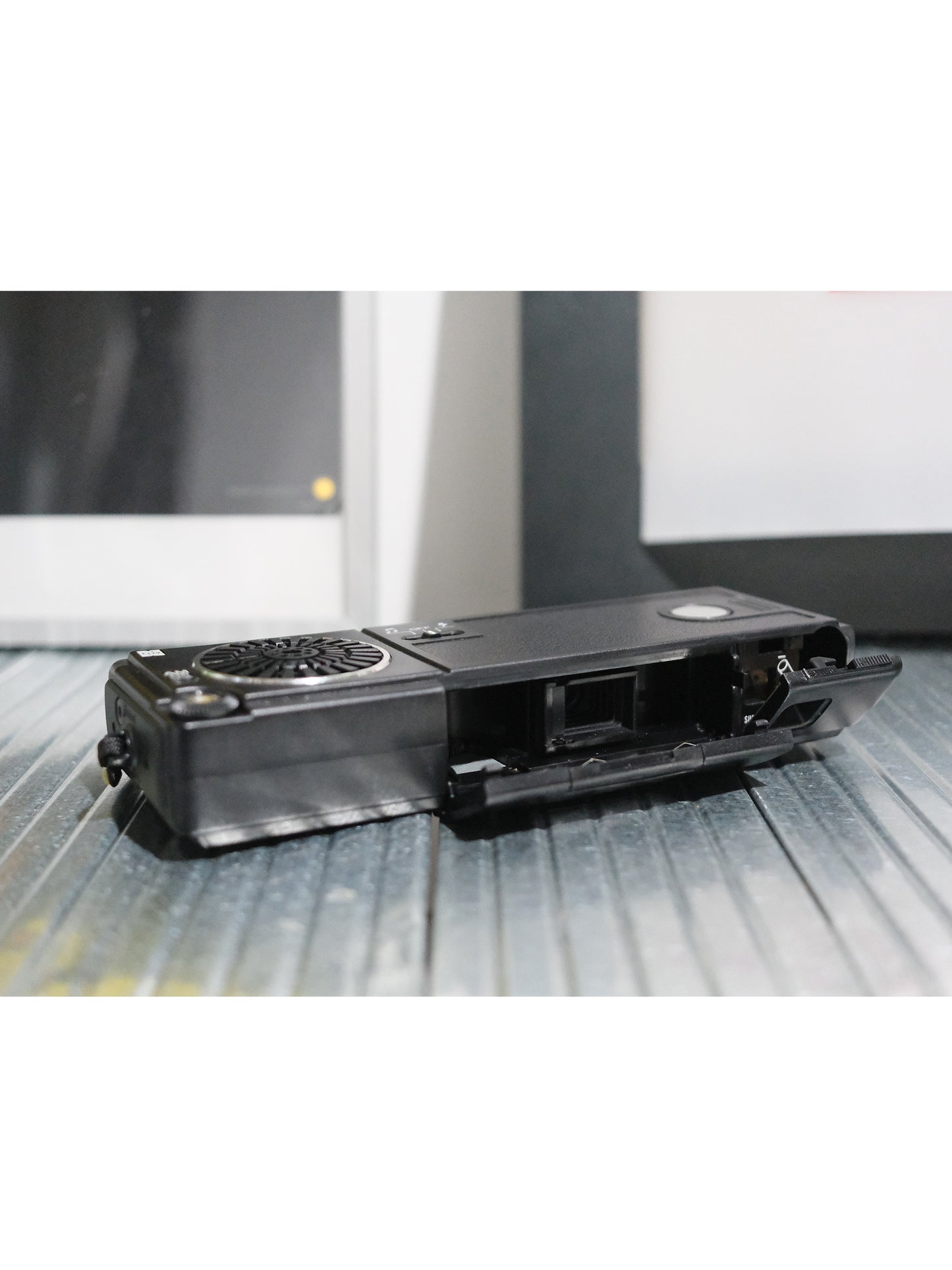 日本制 National 松下電器 C-R2 110 收音機 菲林相機 Camera With Radio