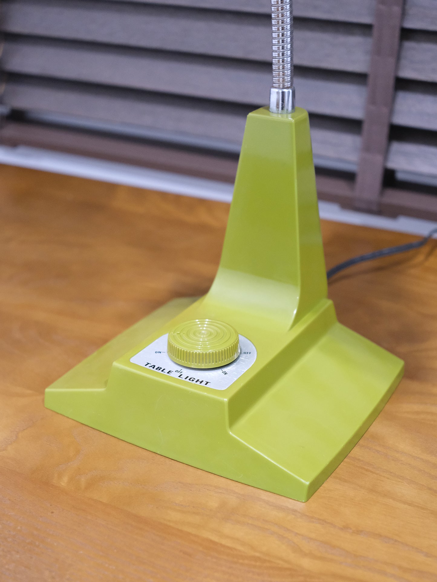日本制 昭和 小泉產業 白熱 綠色 擡燈 Table Light Lamp