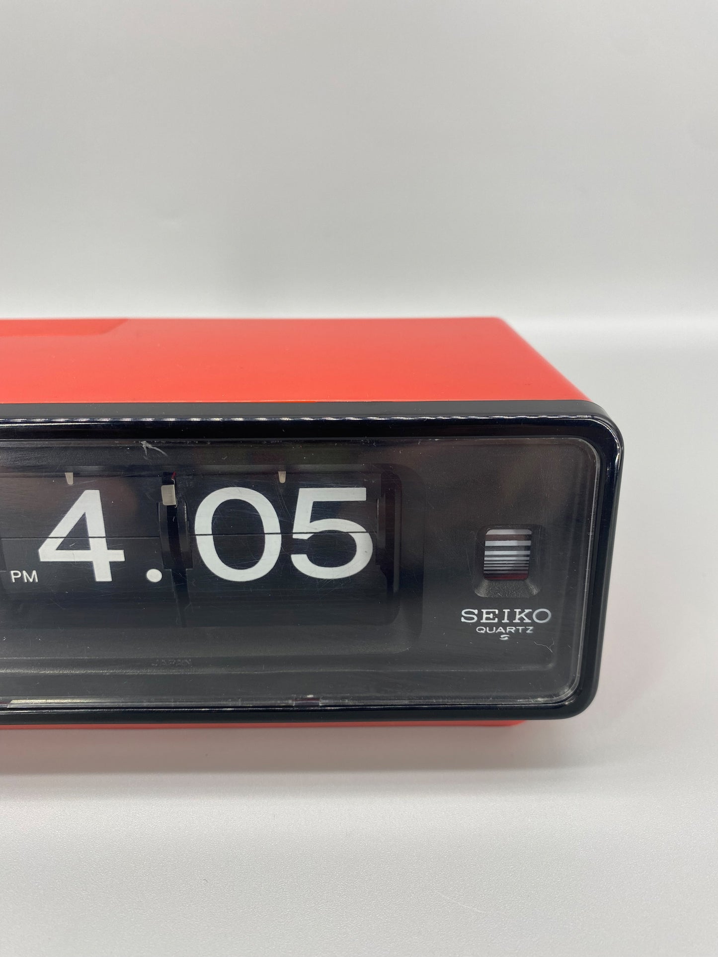 日本制 70s Seiko QN450R Digital Alarm Flip Clock 電池式 翻頁鐘