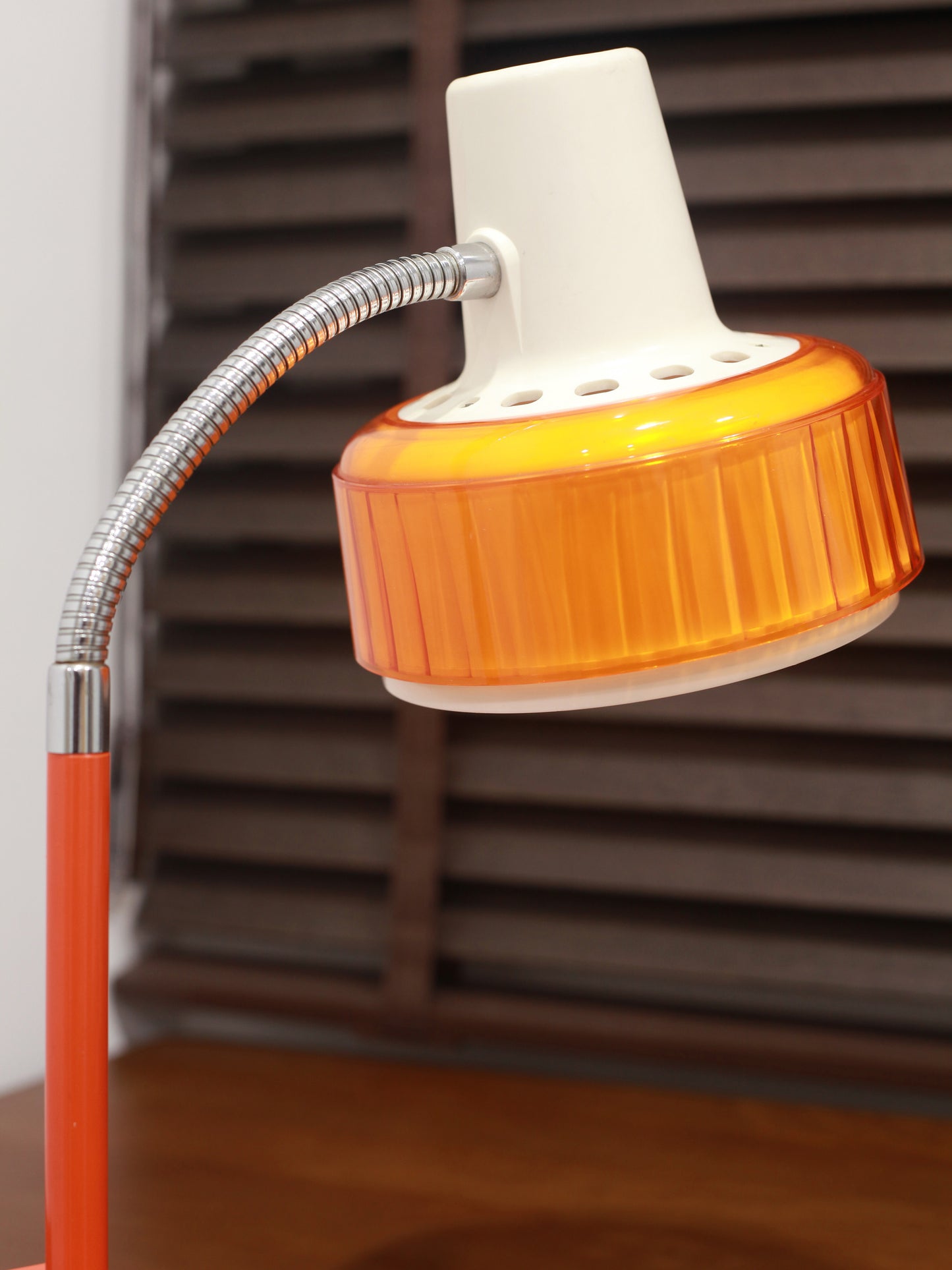 日本制 昭和 NEC 日電 Sylvania 按鈕式 白熱 橙色 擡燈 Table Light Lamp