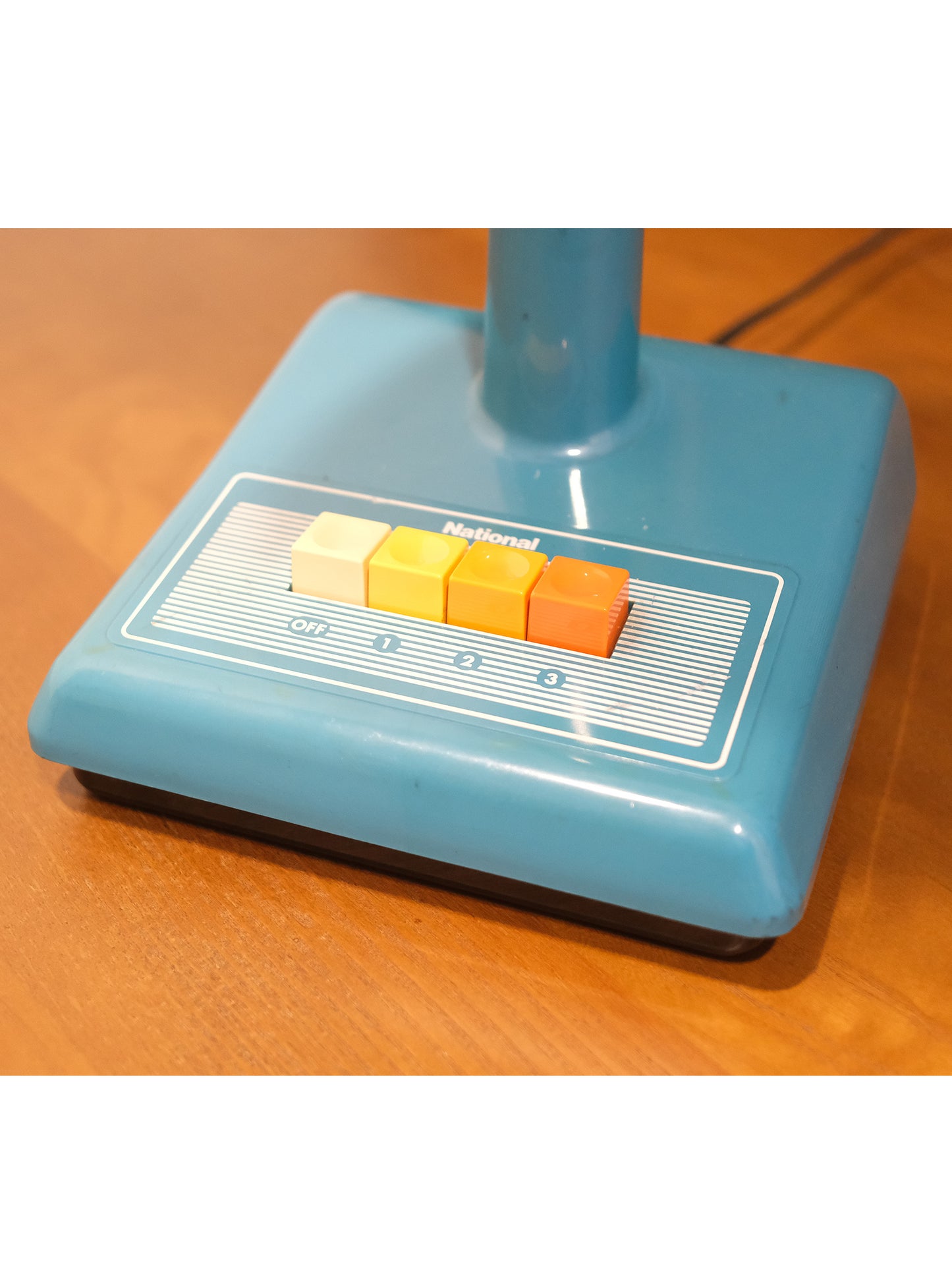 日本制 昭和 National LB-618 按鈕式 白熱 藍色 擡燈 Table Light Lamp