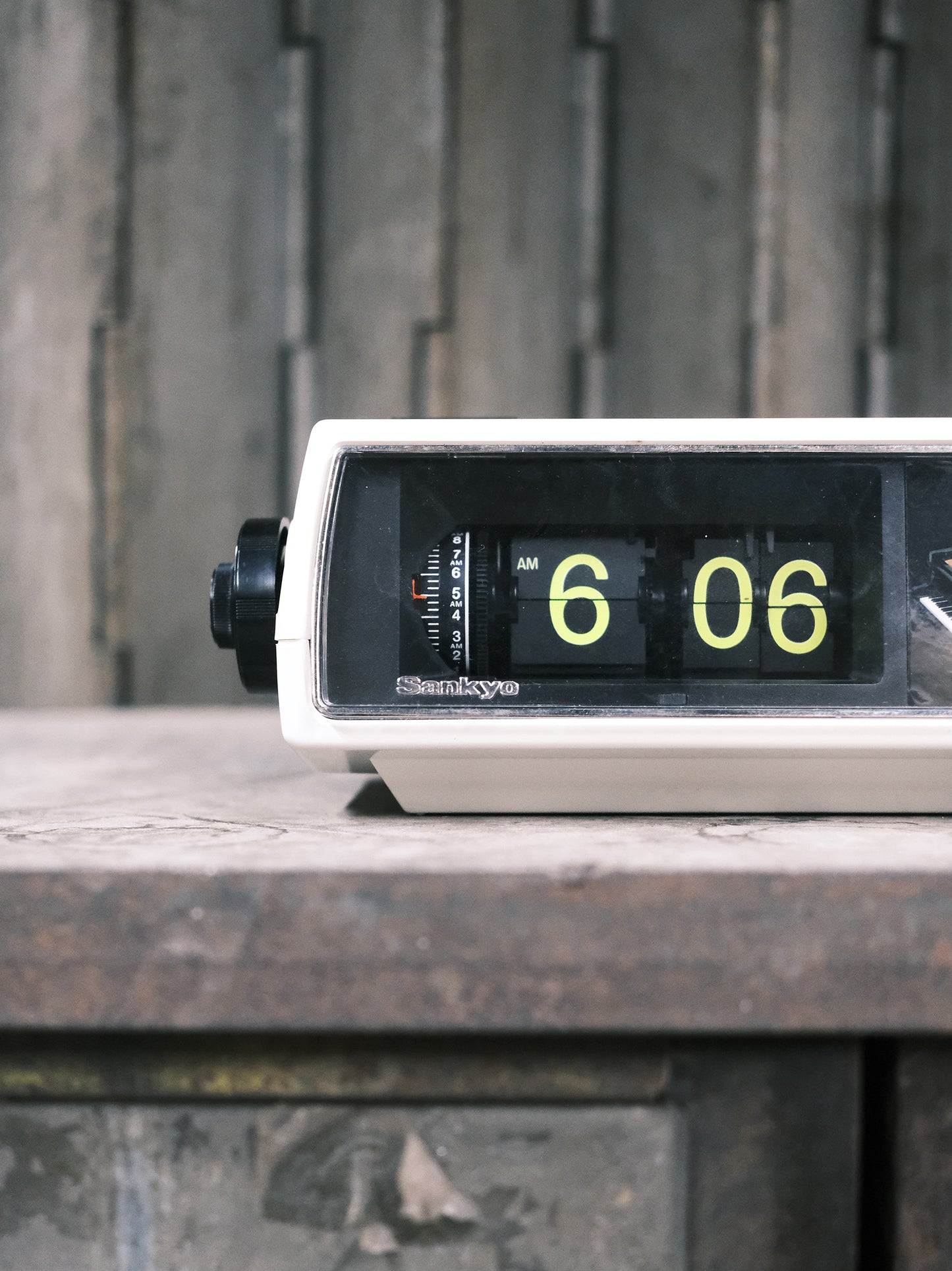 日本制 70s Sankyo L105Z Digital Alarm Kawai Flip Clock 翻頁鐘 白色