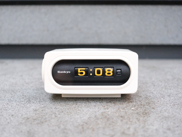 日本制 70s Sankyo DT-601 Digital Flip Clock 翻頁鐘 白色 有盒 – ohgee_store