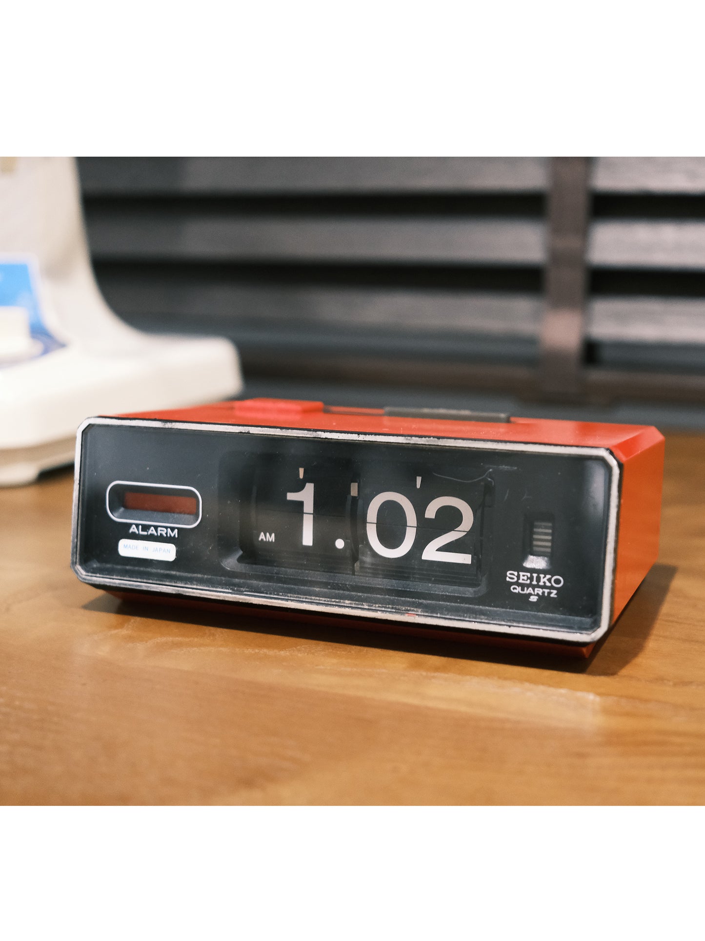 日本制 70s Seiko 精工 QN401 Quartz Alarm Flip Clock 紅色 電池式 翻頁鐘