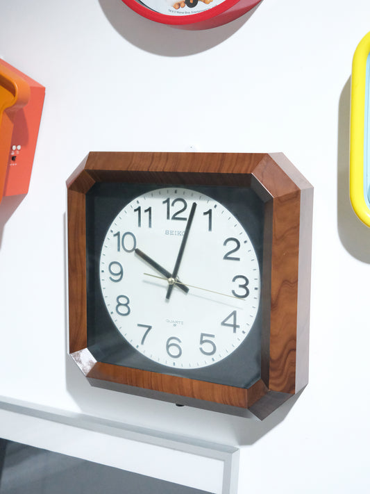 日本制 昭和 80s Seiko 精工 QA412 木框 掛牆 石英鐘 Quartz Clock